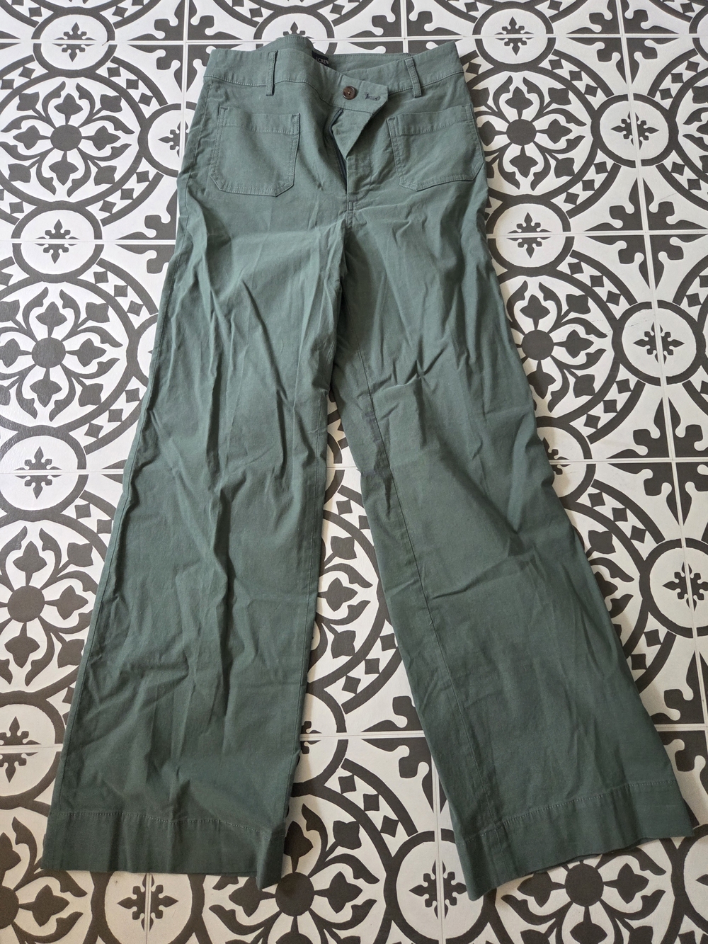 J. Crew Olive Green Cotton Pants